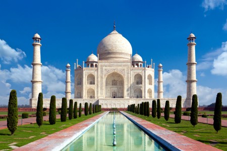 Agra (Taj Mahal)