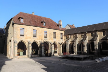 Langres