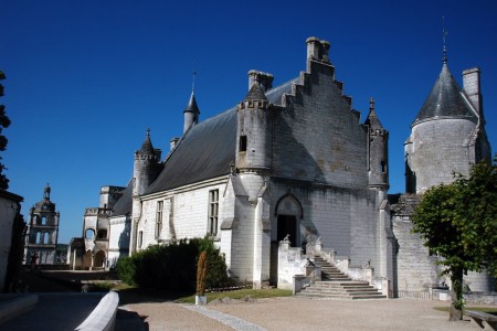 Loches