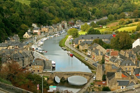 Dinan