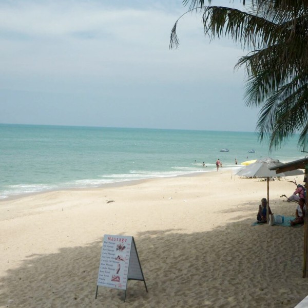 Lamai beach