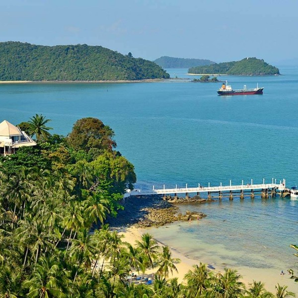 Panwa Beach (Khao Kad Beach)