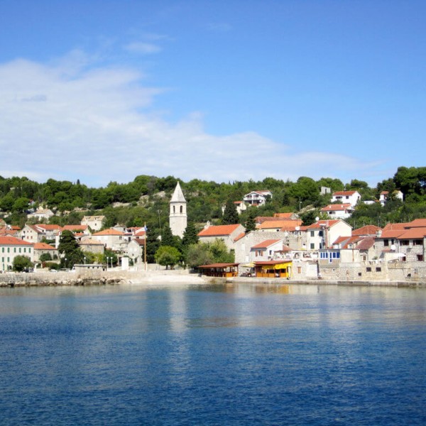 L'île de Prvić