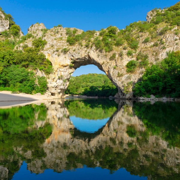 Vallon-Pont-d'Arc